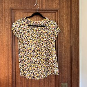 Light and smart top!